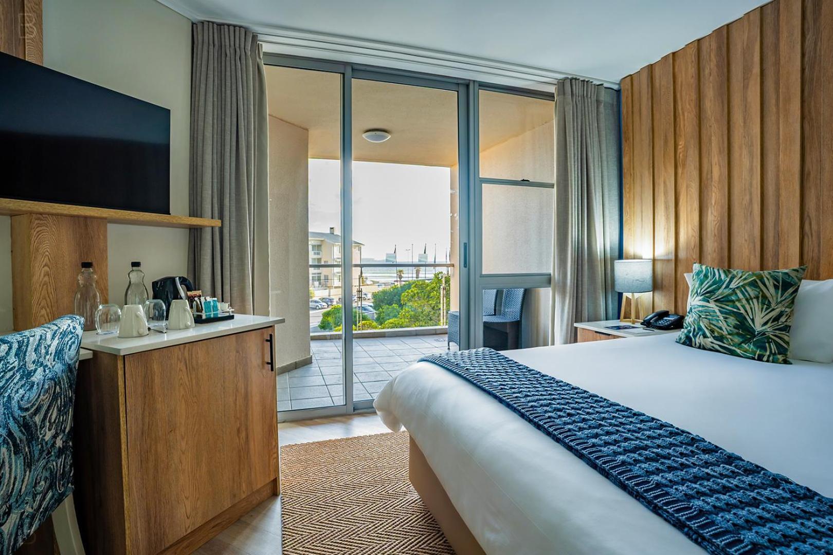 Partial Sea Facing King or Twin Room